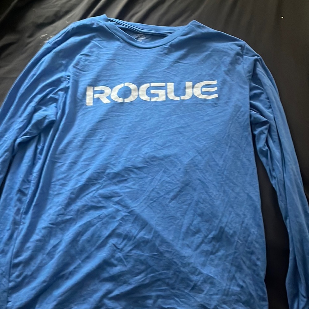 Rogue fitness long sleeve shirt